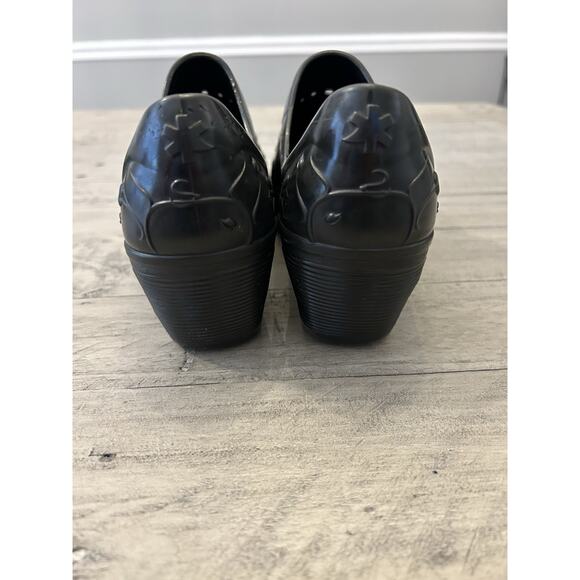 DANSKO Pixie Molded EVA Size 38 US 7.5-8 Floral Embossed Clogs Shoes Black - Picture 4 of 8
